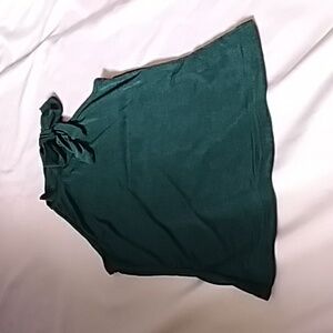 Women Top color green